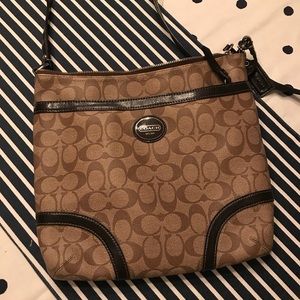 Authentic Coach Medium Crossbody